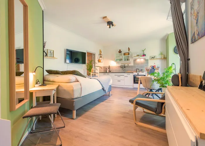 Cozy House - Leenfietsen, Eigen Keuken En Badkamer
