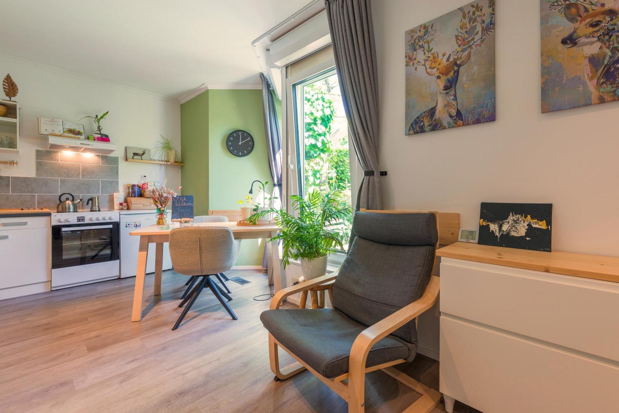 Apartment Cozy House - Leenfietsen, Eigen Keuken En Badkamer *