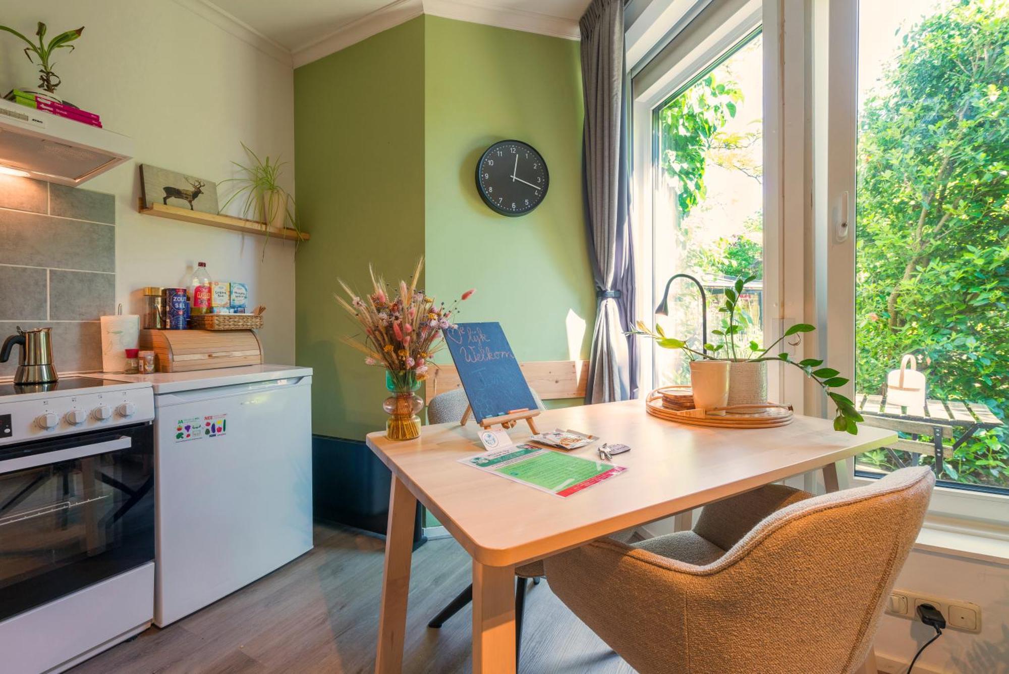 Cozy House - Leenfietsen, Eigen Keuken En Badkamer Apartment