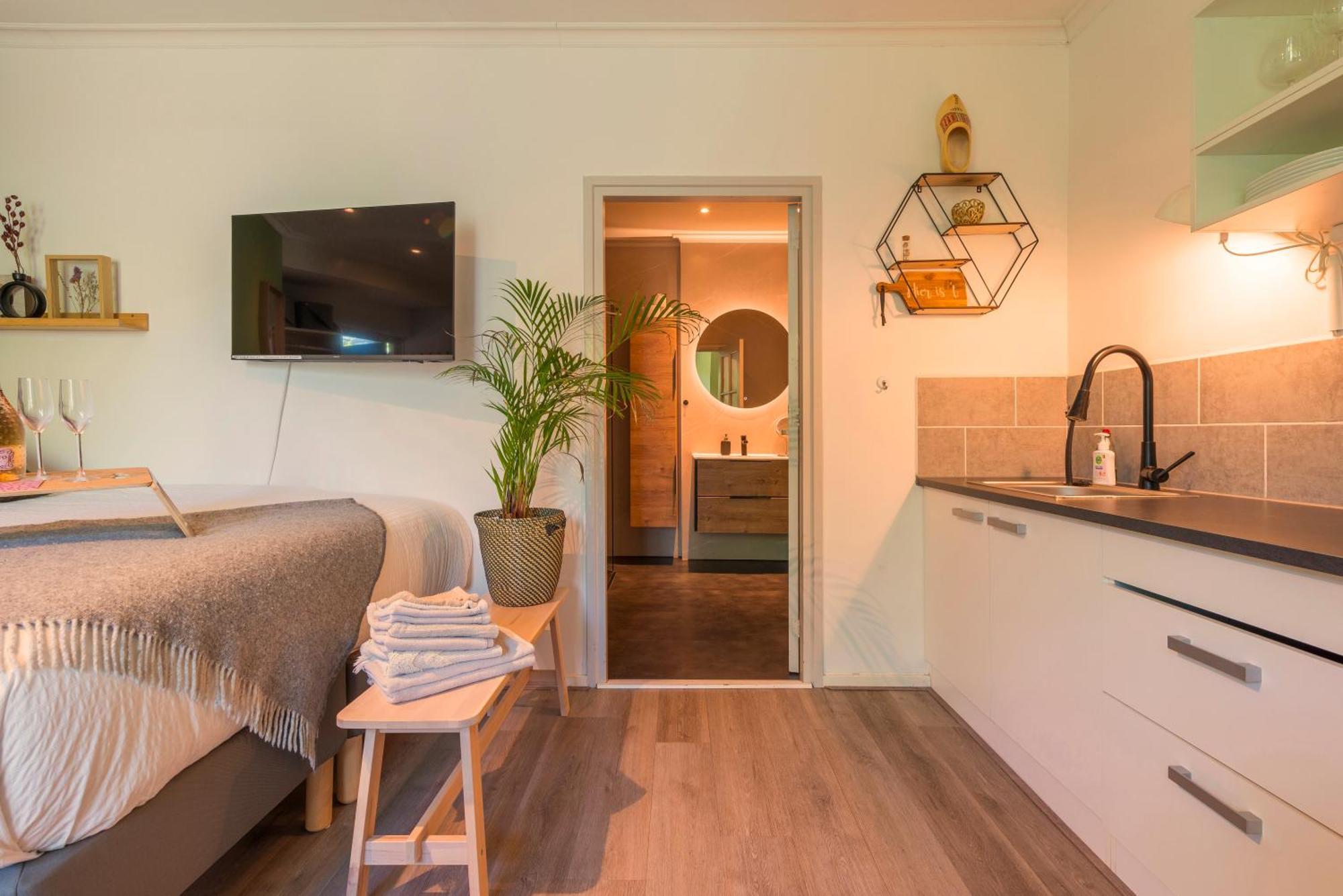 Apartment Cozy House - Leenfietsen, Eigen Keuken En Badkamer